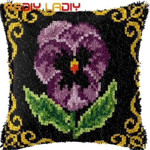 Latch Hook Cushion Purple Pansy Pre-Printed Canvas Cushion Front Acrylic Yarn Crochet Pillow Case Kit Sofa Bed Pillow Home Decor