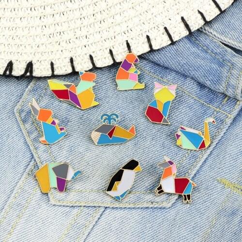 New Origami Rabbit Fox Cat Horse Swan Whale Bear Squirrel Penguin Elephant Enamel Pin Metal Animal Brooch Denim Collar Bag Badge