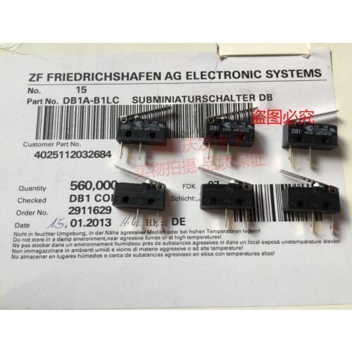 Original new 100% DB1-B1LC long foot white spot 6A micro switch 2pin handle length 21.5mm