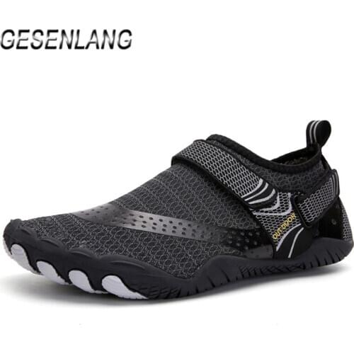 2021 Mens Beach Water Shoes Aqua Socks Quick Drying Lightweight Plus Size Summer Sea Surfing Fishing Outdoor Wading Sneakers