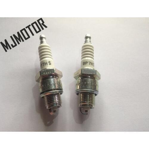 2pcs/lot) BP7HS Spark Plug for 2 stroke YAMAHA Jog 50cc HONDA Dio ZX Tact Suzuki TR50 Scooter ATV Moped Spare Part