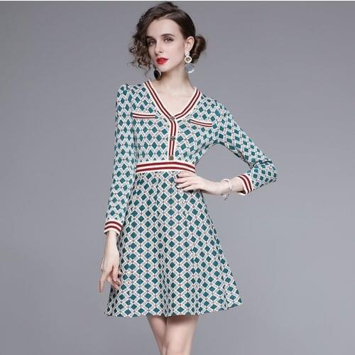 Contrast Color Plaid Vintage Sweater Dress Women 2021 Autumn Winter Wrist Long Sleeve Dress Ladies Knitted Dress Elegant Vestido