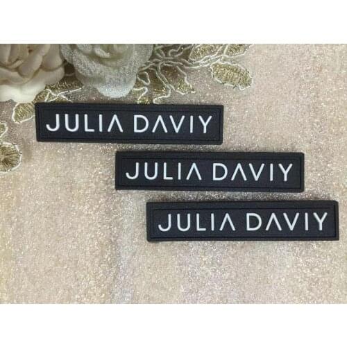 Eco-Friendly Customized 3D PVC Rrubber Patches Private Logo Sew On Garment Label Clothing Tag for jeans bags