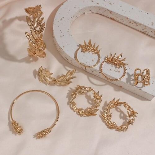 Anti Allergy Leaf Tropical Plant 1 Piece Left Gold Earrings for Women No Piercing Ear Cuff Trendy Jewellry for Girls Gifts 2021