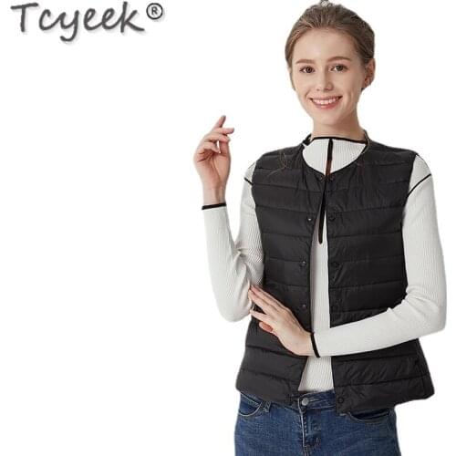 Tcyeek New Fashion 2021 Winter Autumn Down Vests Women Light Thin Duck Down Coats Femme Sleeveless Outwear Veste Femme SQQ421