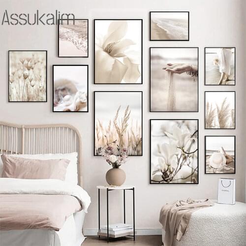 Scandinavian Wall Art Canvas Painting Reed Flower Posters Sea Beach Girl Prints Hand Sand Poster Modern Pictutres Home Decor
