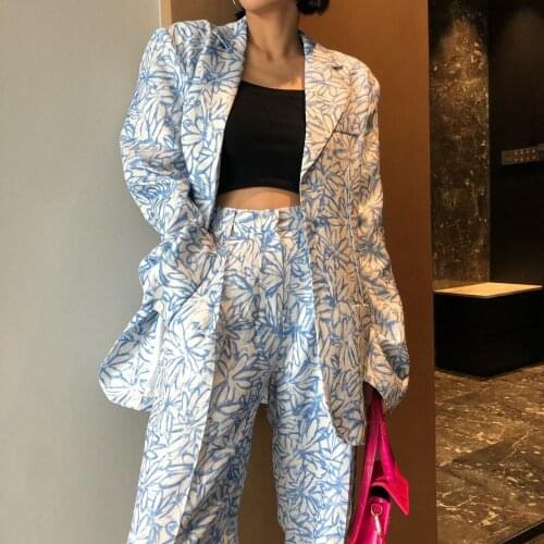 2020 Summer New Cotton and Linen Texture Blue Floral Three-dimensional Pleated High Waist Casual Printed Wide-leg Pants Women