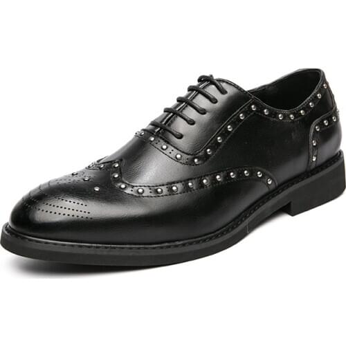 Brand Men Shoes Men Dress Shoes Male Wedding Fashion Office Footwear High Quality Patent Leather Comfy Men Formal Shoes