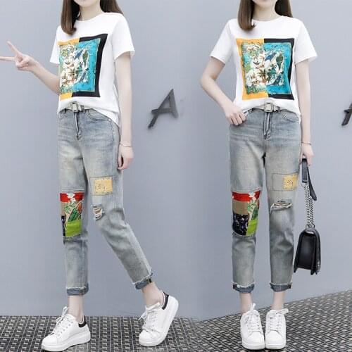 Womens Casual T-shirt + Broken Hole Calf-length Jeans Suit Women Print Pattern Loose T-shirt Women Spring Fashion Pants Suits