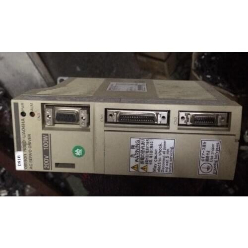 SGDM-A3BD SERVO DRIVER , used in good condition . 80% appearance new , good working , free shipping