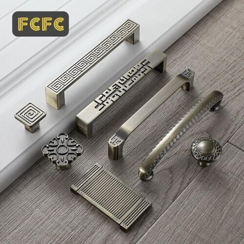FCFC Antique Cabinet Handles and Knobs Metal Drawer Pulls Vintage Kitchen Cupboard Handle Bronze Furniture Handles Hardware