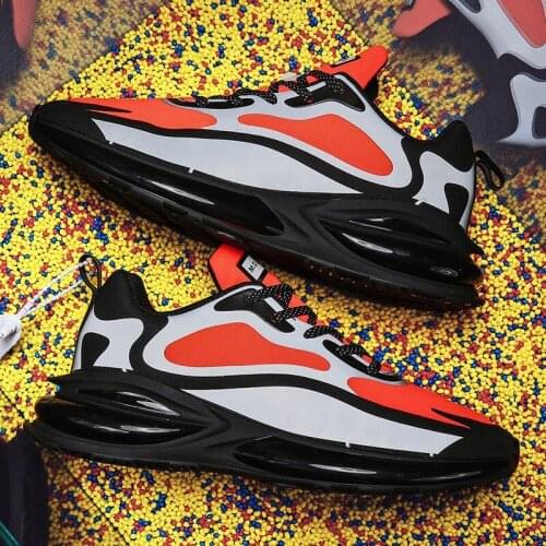 2020 Spring And Autumn New Fashion Lightweight Luminous Trendy Mens Running Shoes Outdoor Breathable Comfortable Sports Shoes