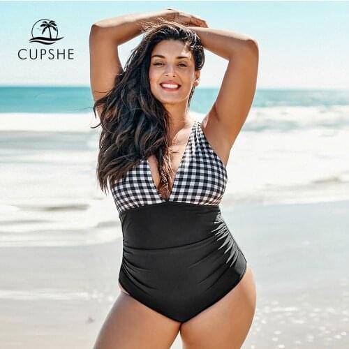 CUPSHE Plus Size Swimwear