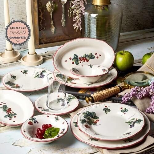 Roe Very Berry 6 Personality 26 Piece Breakfast Team