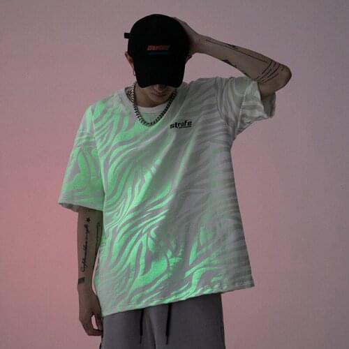 New Luminous Printed Tshirt Black/White Fashion Short Sleeve T Shirt Japanese Style Men O-neck Cotton T-shirt Plus Size M-XXL