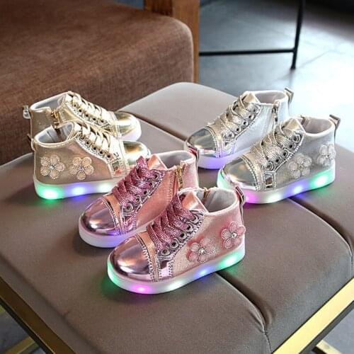 2021 Autumn New Childrens Light-up Shoes Girls Flower Lace-up Shoes Metal Luminous Shoes Student Single Shoes Fashion Student