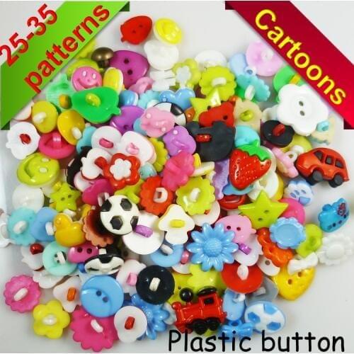 PROMOTIONE 100PCS Mix Shape Lots Colors DIY Scrapbook Cartoon Button Plastic Buttons Childrens Garment Sewing Notions P-029