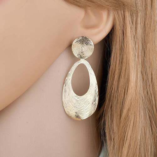 UAM Handmade Unique New Design Women Earrings Three Colors Fashion Drop Earrings For Wedding Jewelry Ear Friend Gifts