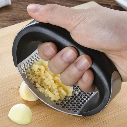 1PC Stainless Gralic Press Household Press Squeezer Manual Gralic Press Device Handheld Ginger Garlic Tools Kitchen Accessories