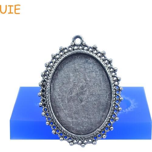 OYL074U 50.5mm Cameo Mirror Frame Silicone Push Mold - Ornate Oval Frame Mold, Resin Mold, Handcraft DIY, Fondant