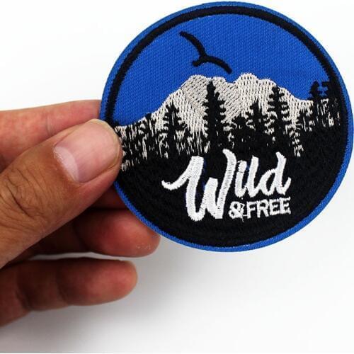Round badge Size 7.1*7.1 cm Bird wild free Embroidered Patches for Clothes Iron on Stickers for Jacket Backpack Badges