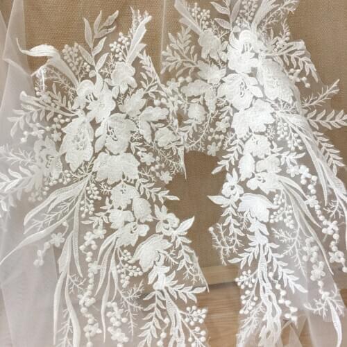 3 pairs 6 pieces Bride Accessories, Sewing DIY Material Clear Sequin Floral Embroidery Lace Applique in Off White