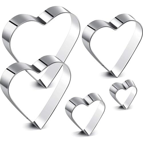 5 Pieces Heart Shape Cookie Cutter Set Valentine Cookie Cutter Stainless Steel Heart Cutter Valentines Day Present