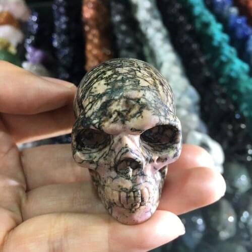 1pcs Natural Quartz Crystal Skull Carving Reiki Healing