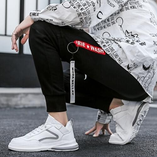 Men fashion Sneakers Mens Vulcanized Shoes Trend Comfortable Men Casual Shoes Outdoor Non-slip Shoes Male Casual Shoes O6-14