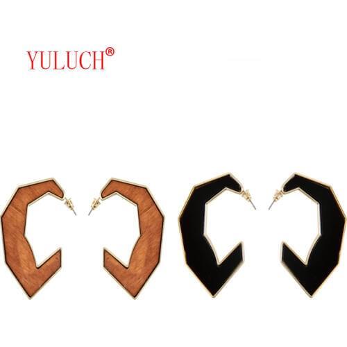2018 Retro Ethnic Woman Pop Geometry Exaggerated Zinc Alloy Inlaid Brown Wood and Black Acrylic Stud Earrings Jewelry Gift