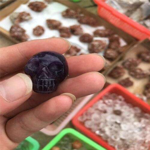 Crystal carved mini skull crystal stone skull, alien bone skull as decoration