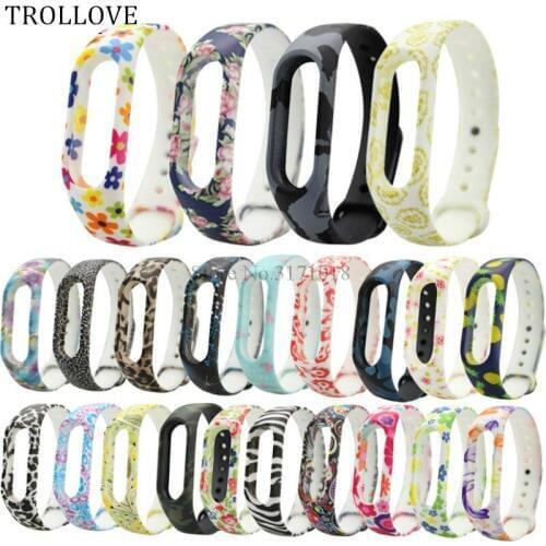 Wrist Strap For Xiaomi Mi Band 3 Mi Band 4 5 Soft Silicone Bracelet Replacement Accessories Strap Colorful Wristband Smart Watch