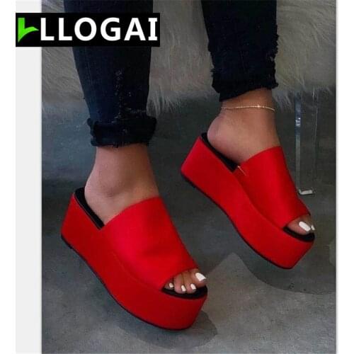 LLOGAI Women's Flip Flops
