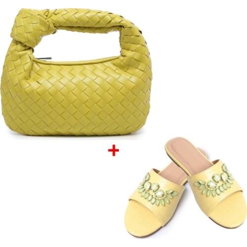 Black Women Crocodile Shoes and Bag for Party Shoes Fashion Womens Quality Lafy Shoes and Handbag on Sales