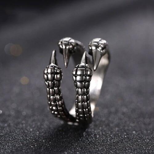Personality Stainless Steel Dragon Claw Rings Men Punk Rock Hip Hop for Biker Male Boyfriend Jewelry Creativity Gift Wholesale