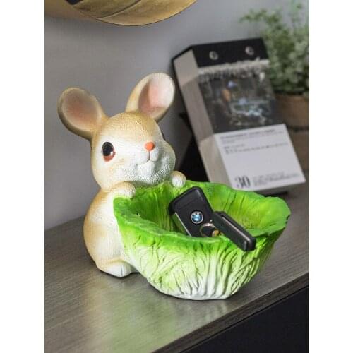 Shoe cabinet decoration European home decoration creative lucky small display living room door key jewelry