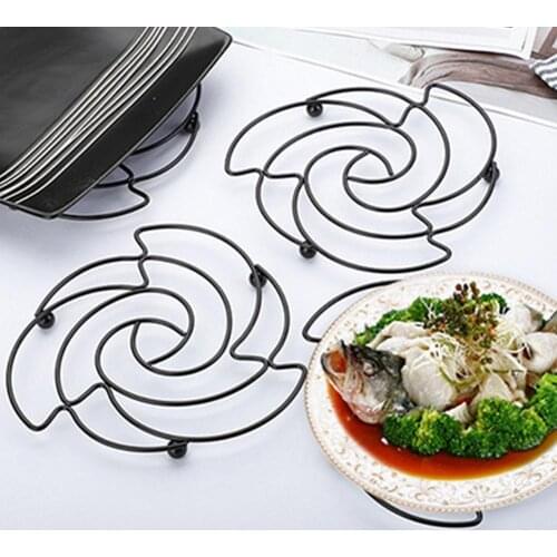 Creative Iron Placemat Pan Pot Mat Holder Stand Hot Round Placemats Cookware Mats Drink Coasters Kitchen Gadgets Accessories