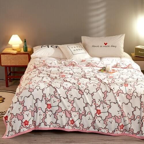 Bear High quality Thicken plush bedspread blanket 200x230cm High Density Super Soft Flannel Blanket for the sofa/Bed/Car SSXY
