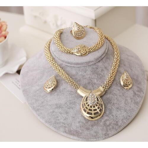Bridal Dubai Gold Jewelry Sets Crystal Necklace Bracelet Nigerian Wedding Party Women Fashion Party Jewelry Set