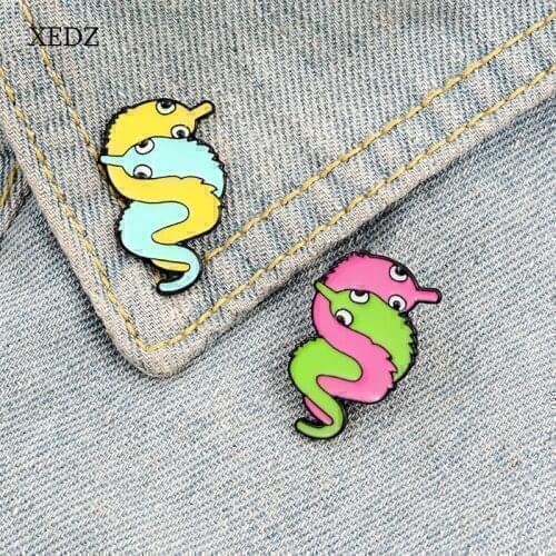 XEDZ Cartoon animal red green worms intertwined hippocampus-shaped enamel pins men and women metal punk clothes lapel brooch gif