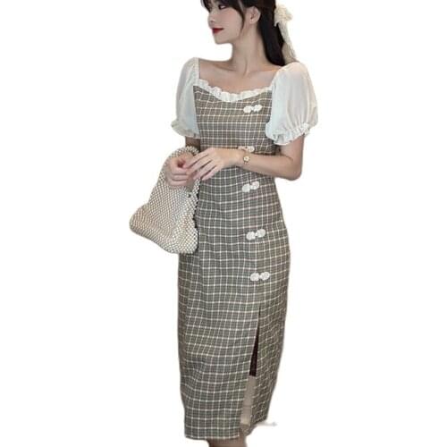 2021 spring new Korean knit short-sleeved waist slimming Platycodon grandiflorum square collar dress female