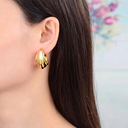 Designer brand electroplating 14K fashion temperament new product Earring stainless Jewelry Stainless Steel Golden Color Luxe