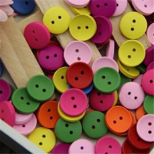 Wholesale DIY fancy 300pcs 15mm 2-hole round wood buttons 7 multiple colors free shipping MM-034
