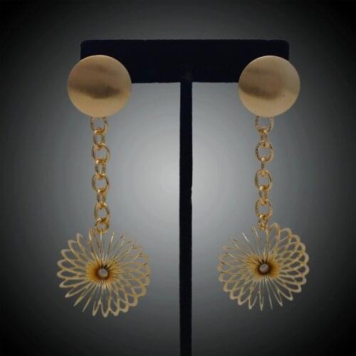 Yulaili Free Shipment Women Costume 2018 Round Design Popular Top Quality 22 Carat Gold Color Brass Earrings