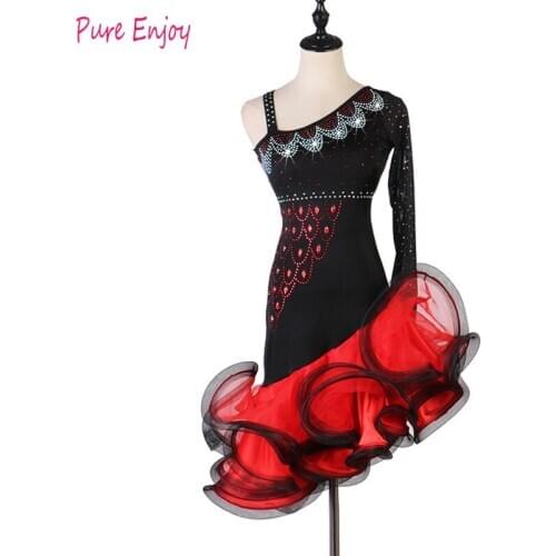 Lady Performance Dress Professional Custom Latin Dance Dress Lombard Chapel Dance Dress Senior luxurious diamond dance dress