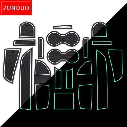 ZUNDUO Gate slot mat For GEELY ATLAS Proton X70 2018 2019 Emgrand X7 Sport Interior Door Pad Cup Holders Non-slip mats