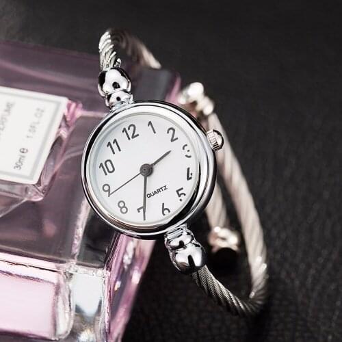 WA196 CUSSI Creative Womens Bracelet Watches Ladies Dress Watches Fashion Casual Alloy Quartz Wristwatch reloj mujer Clock