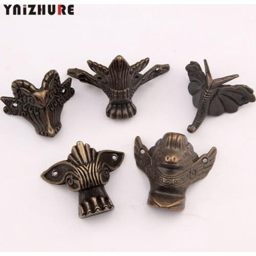 Antique Bronze Sheep Head WoodenJewelryGift Box Protector DeskCorner Brackets VintageCareFootDesk Edge CornerFeet