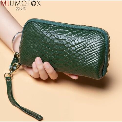 Serpentine Clutch Bag Luxury Genuine Leather Women Bag Designer Shell Shape Purses and Handbags Fashion New Clutches Long Wallet