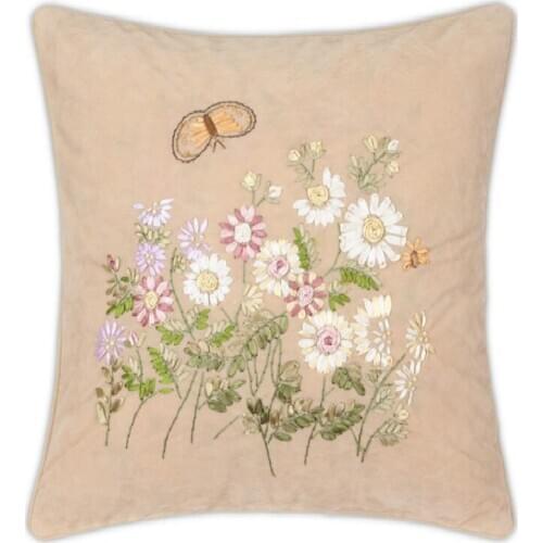 Spring butterflies flying in the flowers, cute cartoon embroidery patterns for childrens birthday gifts and childrens day gift